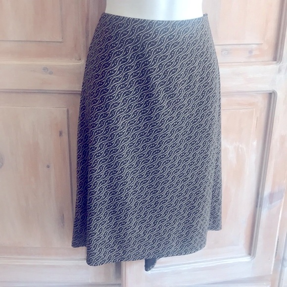 Max Studio Skirt Woman’s Medium - Picture 1 of 6